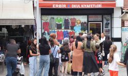 Çarşı’da okul kıyafetleri yoğunluğu