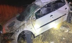 Takla atan otomobilde 3 kişi yaralandı