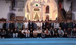 Gençler Mevlid-i Nebi Haftası’nda sabah namazında buluştu
