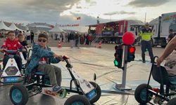 Jandarmadan çocuk ve gençlere uygulamalı trafik eğitimi