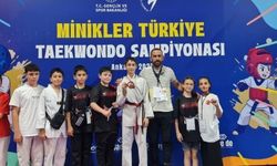 Minik taekwondocular Ankara’dan dereceyle döndü