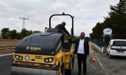 Beylikova Tarım Kredi Süt Fabrikası yolları sıcak asfaltla yenilendi