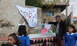 Köy okulunda Gazze için anlamlı etkinlik