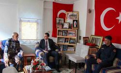 Hisarcık Kaymakamı Erkan Atam’dan, şehit mezarına ve ailesine ziyaret