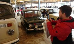 Kütahya ’Antika Pazarı’nda Klasik Araba Sergisi’ne yoğun ilgi