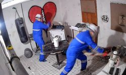 ’Stres evi’ne girenler eşyaları kırıp rahatlıyor