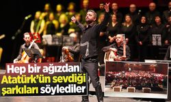 Hep bir ağızdan Atatürk’ün sevdiği şarkıları söylediler