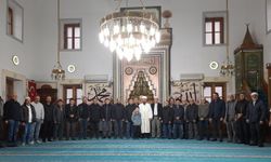 Yediler Camii’nde Sabah Namazı Buluşması