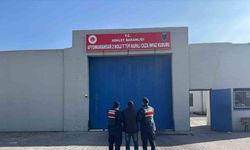 Jandarma çeşitli suçlardan hapis cezası ile aranan şahsı yakaladı