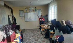 Kadın çiftçilere yönelik eğitimler sürüyor