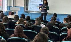 Polisten lise öğrencilerine yönelik eğitim