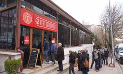 Bilecikli şehit İlhan Ongan’ın anısına binlerce kişiye ücretsiz yemek dağıtıldı