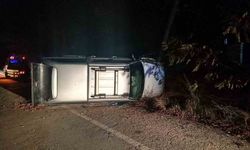 Bilecik'te kontrolden çıkan pikap PTS direğine çarptı