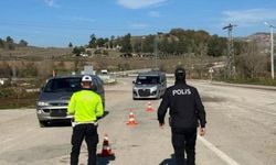 Yenipazar’da trafik güvenliği denetimleri aralıksız sürdürülüyor