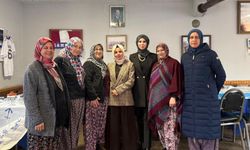 Bilecik Valisi Sözer’in Eşi Pazaryeri’nde Ziyaretlerde Bulundu