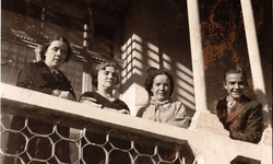 Bilecik'te Vali Konağı Balkonunda Hatıra