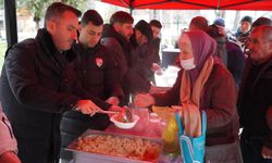 Kandilde Helva İkramı ve Paylaşma Coşkusu