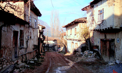 Kasımlar Köyü Sokaklarında Zamanın İzleri