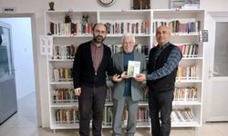 Nazmi Karabacak’tan Kent Konseyi’ne Anlamlı Hediye