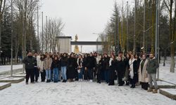 SÖĞÜT MESLEK YÜKSEKOKULU ÖĞRENCİLERİNDEN MERKEZ KAMPÜS ZİYARETİ