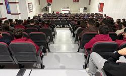 Fen Lisesi’nde “Ramazan, Cami ve Hayat” Konferansı Düzenlendi