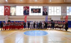 Bilecik’te Halk Oyunları Rüzgarı Esti