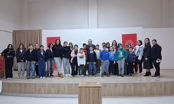 Kaymakam Öztürk ve Eşi Bozüyük Sevgi Evleri’nde Çocuklarla İftarda Buluştu