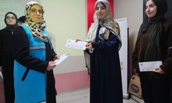 KYK Kız Yurdu’nda 40 Hadis Ezberleme Yarışması Düzenlendi