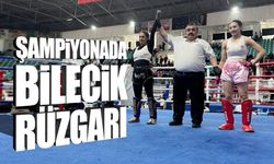 Kick Boks Şampiyonasında Bilecik Rüzgârı