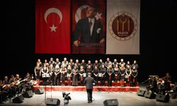 “Sazdan Söze” Konseri Bileciklilerden Yoğun İlgi Gördü