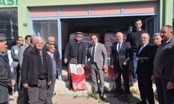 Yenipazar’da Üreticiye Ayçiçeği Tohumu Desteği