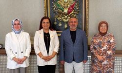 AK Parti Kadın Kolları Heyetinden Bilecik Teşkilatına Ziyaret