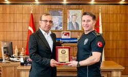 Polis Memuru Saatci’ye Vefa Plaketi