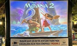 Bayırköy’de Açık Hava Sinema Keyfi Sürüyor: Bu Akşam Moana 2