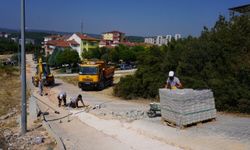FEN İŞLERİ MÜDÜRLÜĞÜ EKİPLERİ SAHADAKİ ÇALIŞMALARINI SÜRDÜRÜYOR