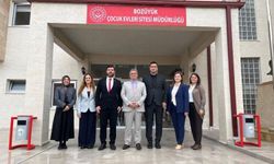 Kaymakam Helvacı’dan çocuklara sıcak ziyaret