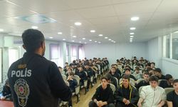 BİLECİK’TE SİBERAY’DAN 290 KİŞİYE GÜVENLİ İNTERNET VE SİBER ZORBALIK EĞİTİMİ