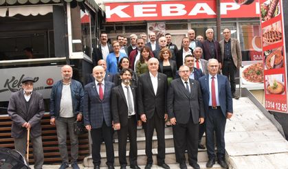 Başkan Bakkalcıoğlu parti buluşmasına katıldı