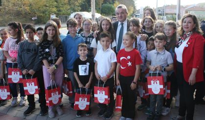 Bozüyük’te en çok kitap okuyan 100 kişiye hediye