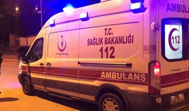 Arkadan Çarpma Takla Attırdı: 3 Yaralı