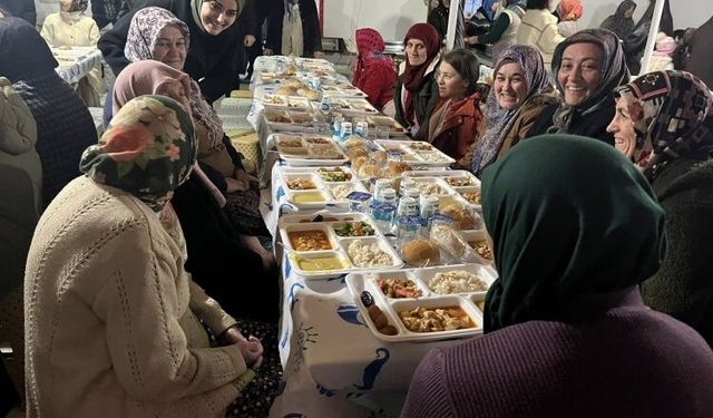 Kavak Köyü Muratlar Bağlısında İftar Buluşması