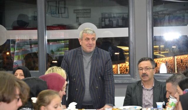 Vezirhan Belediyesinde Personelle İftar Buluşması