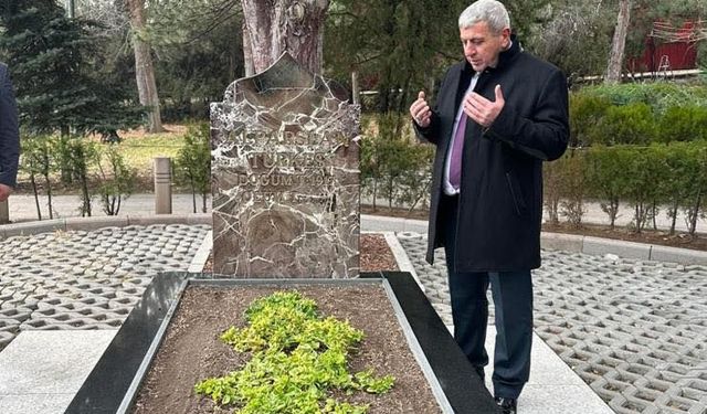 Başkan Ocak: “Alparslan Türkeş’i Rahmet ve Minnetle Anıyorum”
