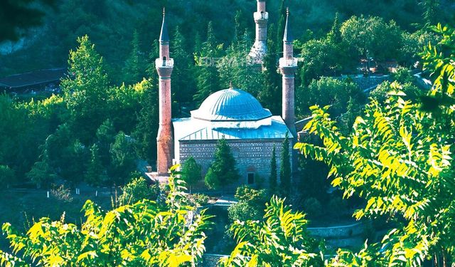 Bayramda Maneviyatın Zirvesi
