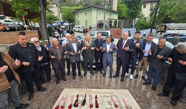 Hıdırellez Coşkusu Yağmura Rağmen Yaşandı