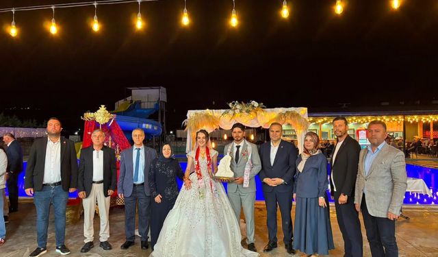 Başkan Aykut Dilsiz, Mutlu Günlerde Vatandaşları Yalnız Bırakmadı