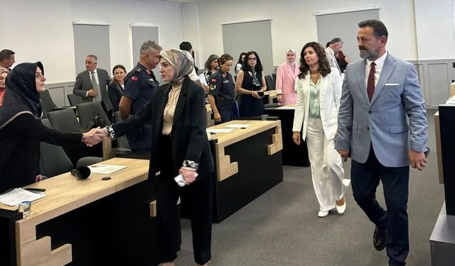 Bilecik’te kadına yönelik şiddet ve çocuk koruma toplantısı