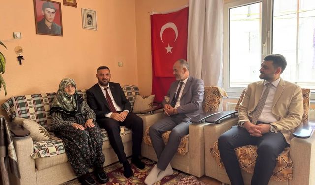 Şehit Annesine anlamlı ziyaret