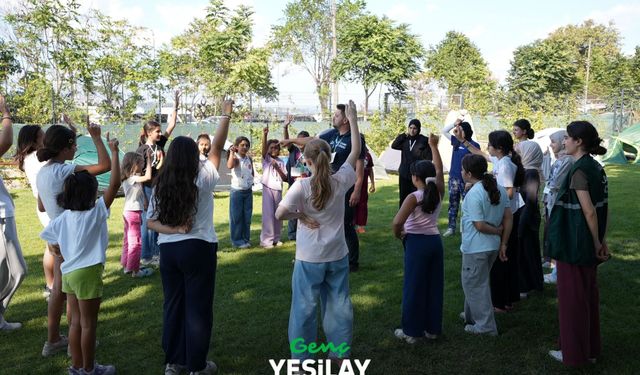 Sepetçiler Kasrı’nda Anne-Kız Kampı: Çadırlar Bu Kez Birlikte Anılar İçin Kuruldu