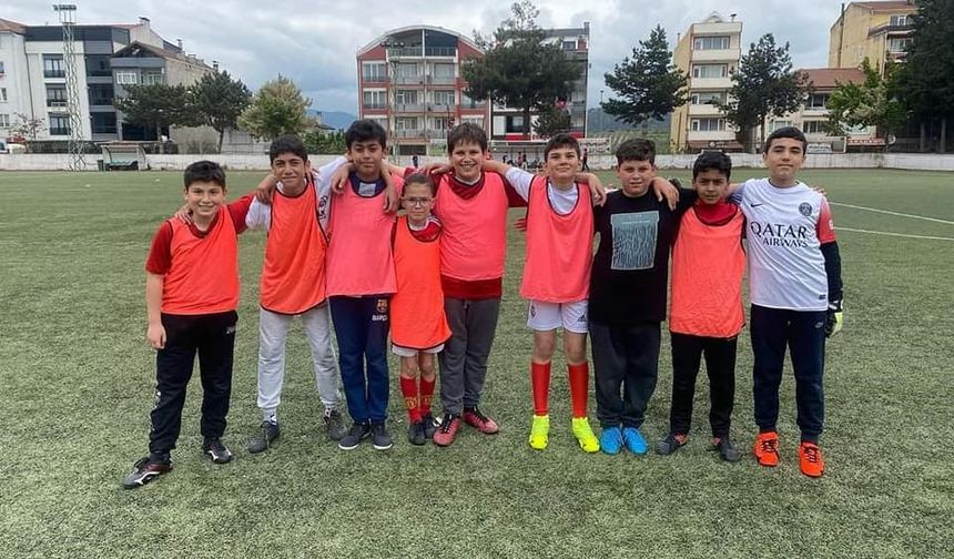 Osmaneli'nde futbol şöleni